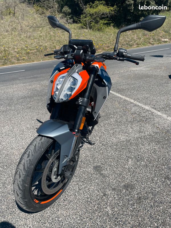 KTM 390 Duke